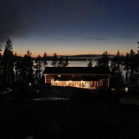 Vaere - Lakeside Relaxation Point 度假居